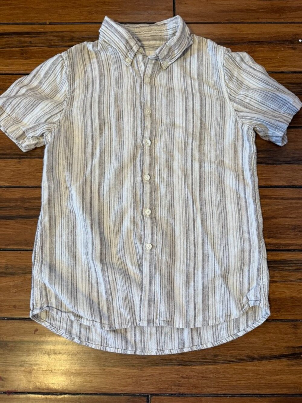 SOLD Abercrombie & Fitch Men's Summer Linen Blend Button Down Shirt, Size M